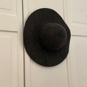 Vintage Scala Pronto (Made in Italy) Floppy Hat - 100% Wool